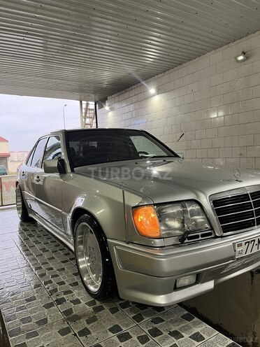 Mercedes E 280 1994, 337,600 km - 2.8 l - Bakı