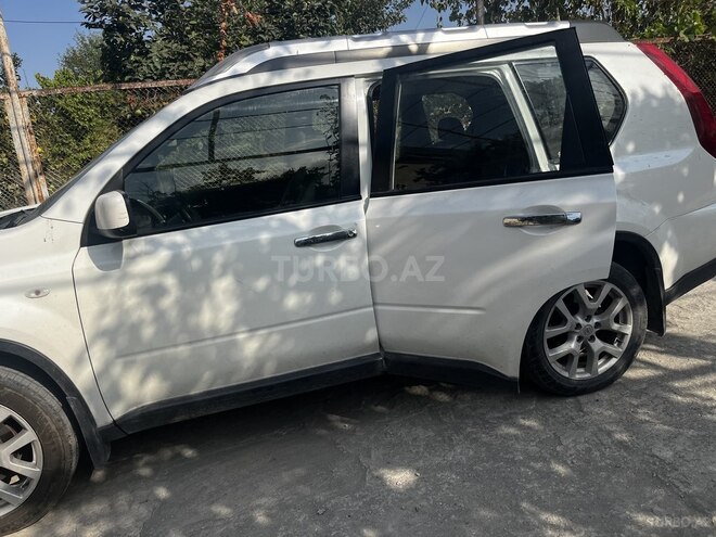Nissan X-Trail 2012, 210,000 km - 2.5 l - Bakı