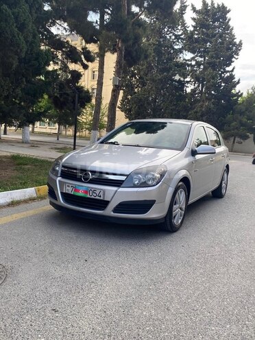 Opel Astra 2006, 282,800 km - 1.3 l - Bakı