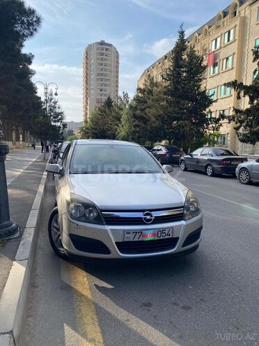 Opel Astra 2006, 282,800 km - 1.3 l - Bakı