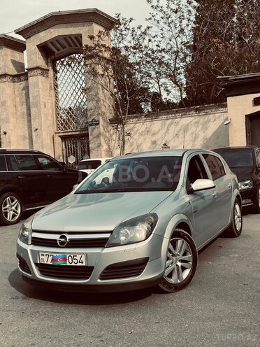 Opel Astra 2006, 282,800 km - 1.3 l - Bakı