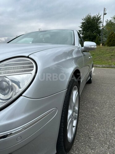 Mercedes E 220 d 2006, 327,000 km - 2.2 l - Göyçay