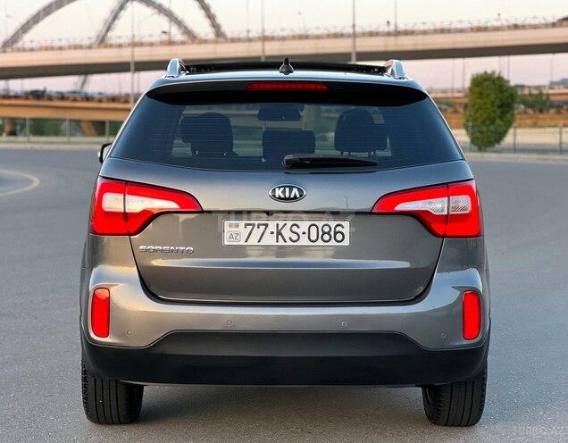 Kia Sorento 2013, 197,500 km - 2.0 l - Bakı