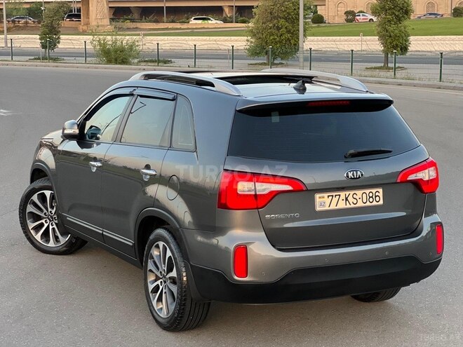 Kia Sorento 2013, 197,500 km - 2.0 l - Bakı