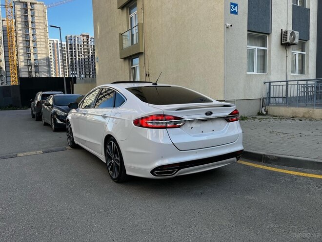 Ford Fusion (North America) 2017, 178,000 km - 2.0 л - Bakı
