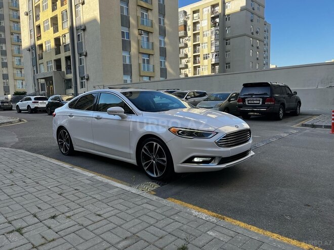 Ford Fusion (North America) 2017, 178,000 km - 2.0 л - Bakı