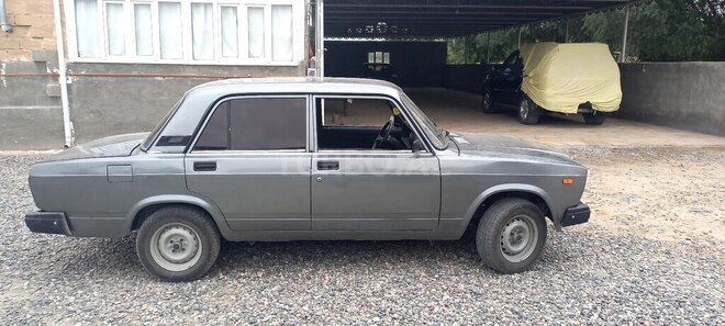 LADA (VAZ) 2107 2011, 82,789 km - 1.6 l - Salyan