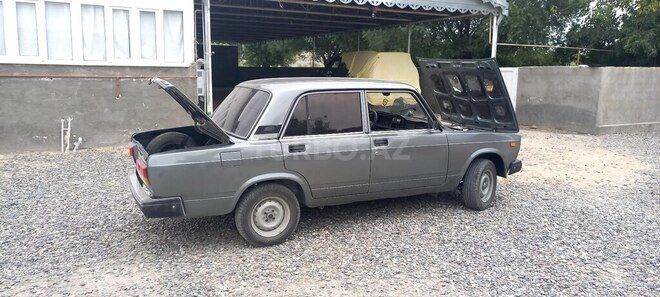 LADA (VAZ) 2107 2011, 82,789 km - 1.6 l - Salyan