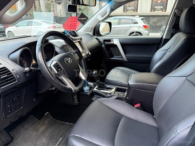 Toyota Land Cruiser Prado 2014, 156,000 km - 2.7 л - Bakı