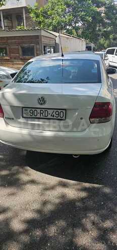 Volkswagen Polo 2012, 195,000 km - 1.6 l - Bakı