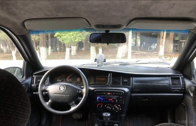 Opel Vectra 1996, 420,000 km - 2.0 l - Sumqayıt