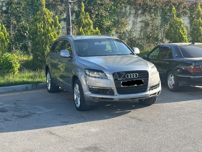 Audi Q7 2007, 226,000 km - 3.0 l - Bakı