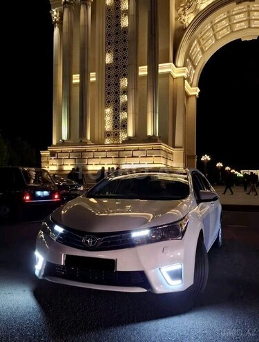 Toyota Corolla 2013, 236,000 km - 1.6 l - Gəncə