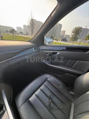 Mercedes E 250 4MATIC 2015, 207,000 km - 2.1 л - Bakı