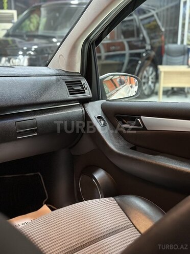Mercedes B 170 2009, 89,000 km - 1.7 l - Sumqayıt