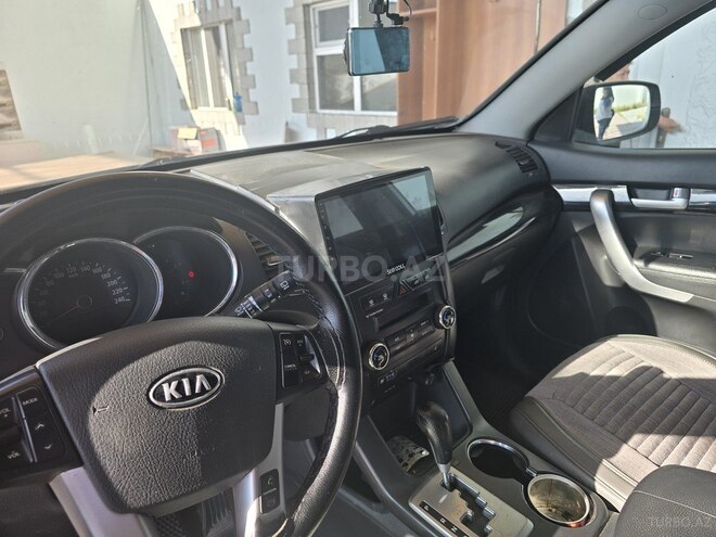 Kia Sorento 2009, 240,000 km - 2.2 l - Bakı