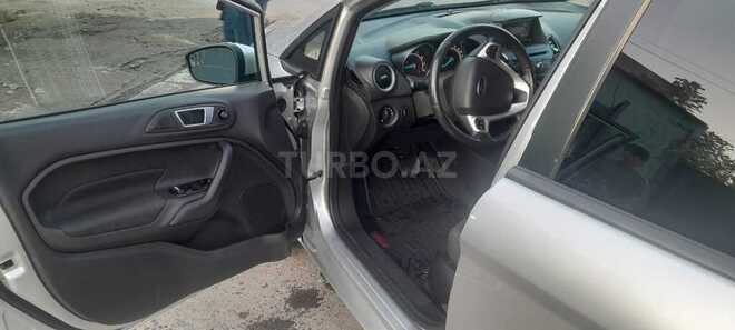 Ford Fiesta 2014, 159,600 km - 1.6 l - Bakı