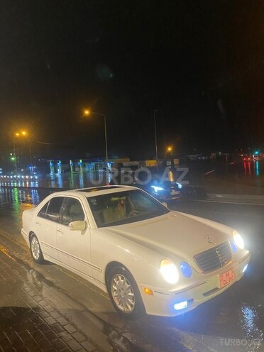 Mercedes E 320 2001, 399,999 km - 3.2 l - Bakı