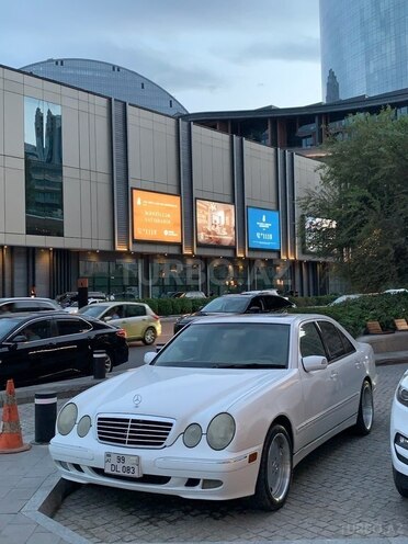 Mercedes E 320 2001, 399,999 km - 3.2 l - Bakı