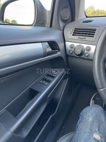 Opel Astra 2009, 194,000 km - 1.4 l - Ağdaş