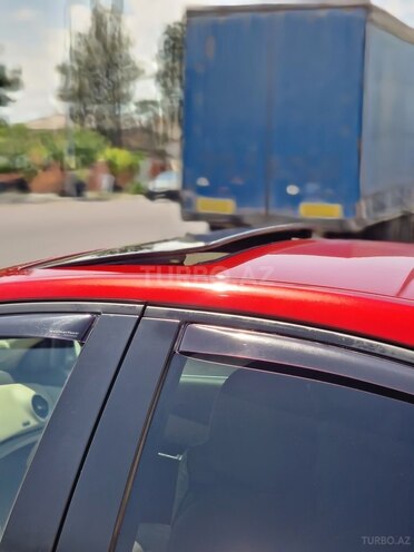Chevrolet Cruze-13