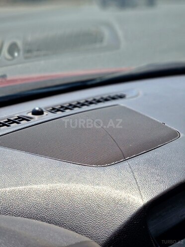 Chevrolet Cruze-19