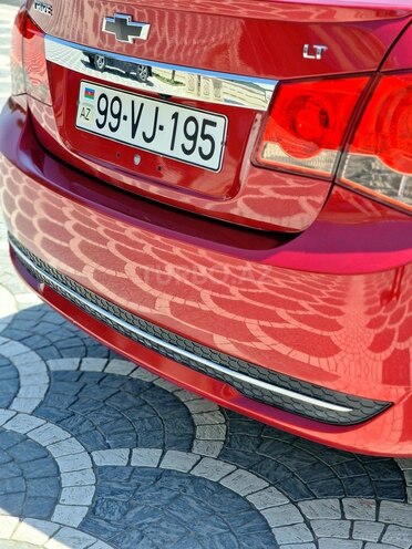 Chevrolet Cruze-10