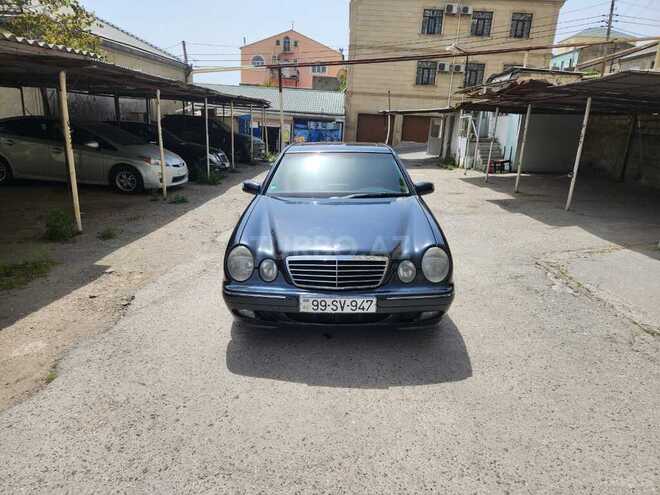 Mercedes E 220 1999, 425,000 km - 2.2 l - Bakı