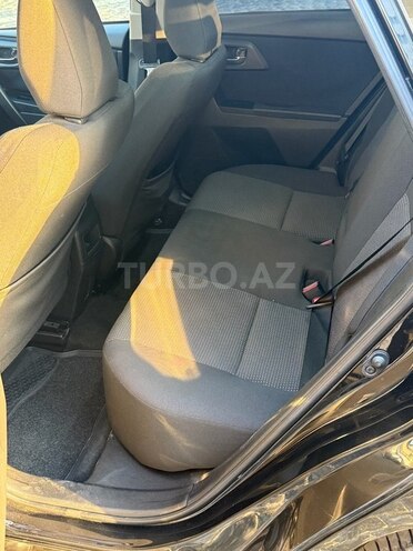 Toyota Auris-15
