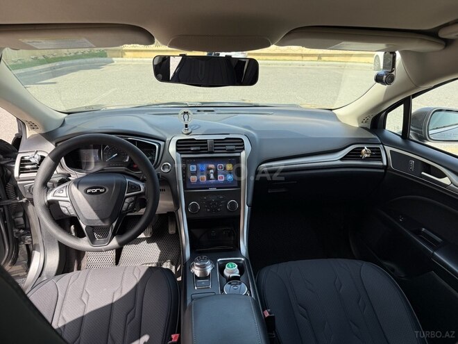 Ford Fusion (North America) 2018, 250,000 km - 2.0 l - Bakı