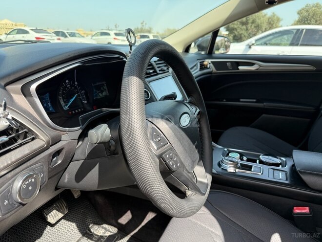 Ford Fusion (North America) 2018, 250,000 km - 2.0 l - Bakı
