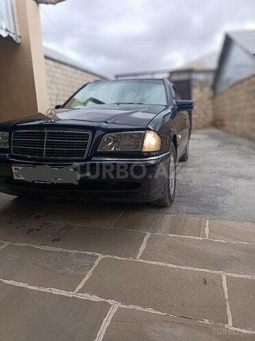 Mercedes C 240 1999, 325,000 km - 2.4 l - Şamaxı