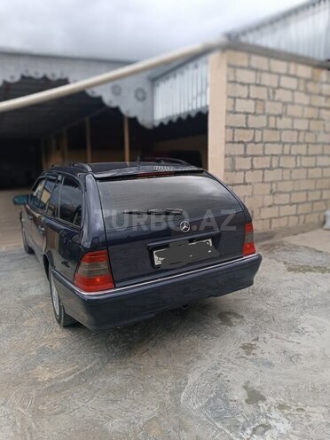 Mercedes C 240 1999, 325,000 km - 2.4 l - Şamaxı