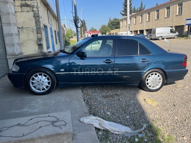 Mercedes C 240 1998, 321,000 km - 2.4 l - Cəlilabad