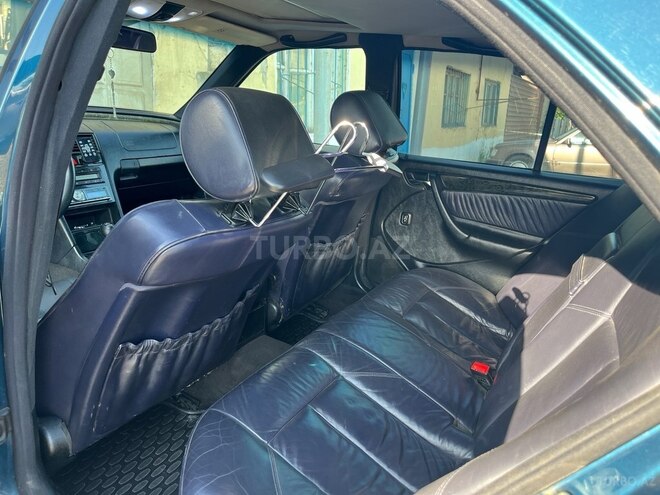 Mercedes C 240 1998, 321,000 km - 2.4 l - Cəlilabad