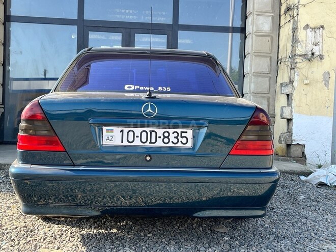 Mercedes C 240 1998, 321,000 km - 2.4 l - Cəlilabad