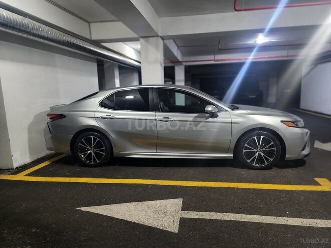 Toyota Camry 2019, 134,300 km - 2.5 l - Bakı