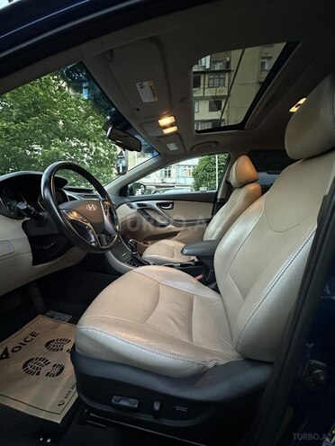 Hyundai Elantra 2014, 167,026 km - 1.8 l - Bakı