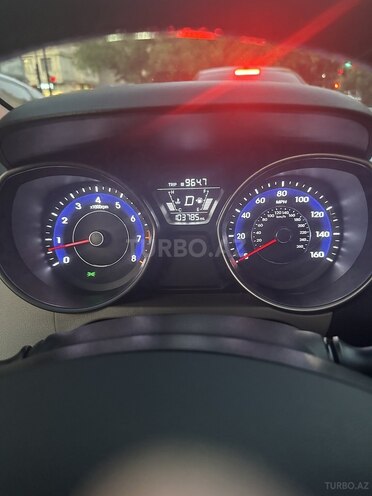 Hyundai Elantra 2014, 167,026 km - 1.8 l - Bakı