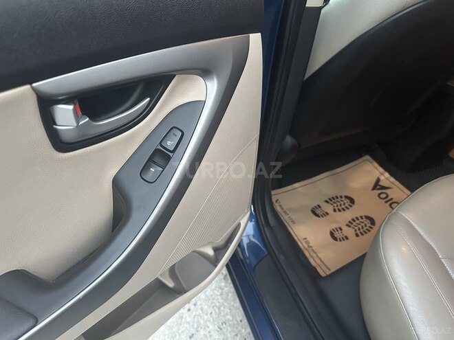 Hyundai Elantra 2014, 167,026 km - 1.8 l - Bakı