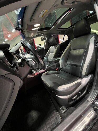 Kia Optima-17