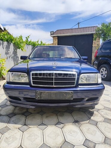 Mercedes C 280 2000, 287,000 km - 2.8 l - Sumqayıt