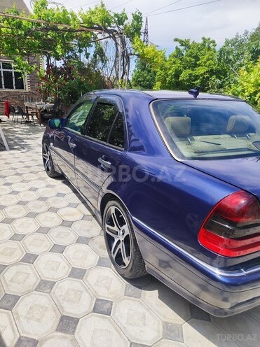 Mercedes C 280 2000, 287,000 km - 2.8 l - Sumqayıt