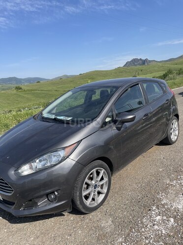 Ford Fiesta 2019, 59,000 km - 1.6 l - Bakı