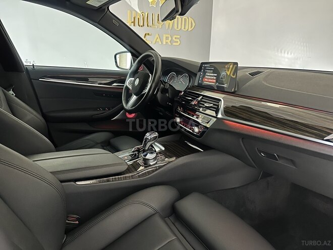 BMW 530-14