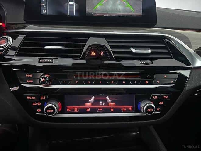 BMW 530-31