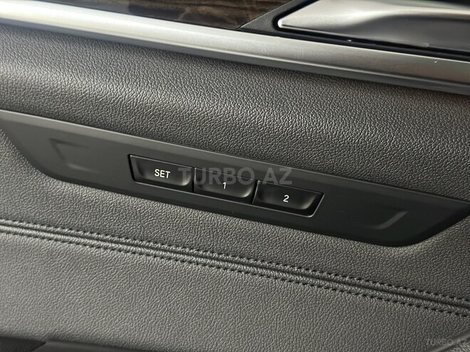 BMW 530-25
