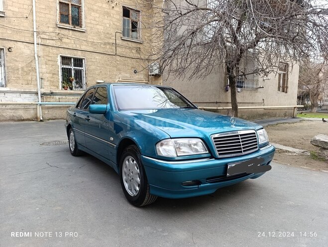Mercedes C 180-3