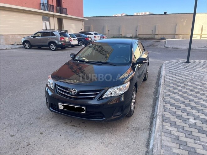 Toyota Corolla 2013, 291,700 km - 1.6 l - Bakı