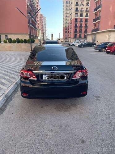 Toyota Corolla 2013, 291,700 km - 1.6 l - Bakı